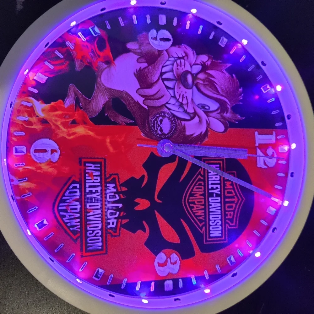 Harley Taz clock